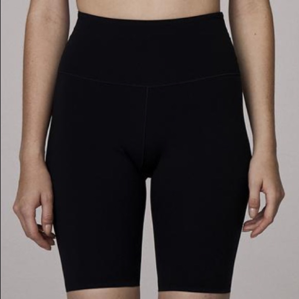 WONE CYCLE SHORT NWT